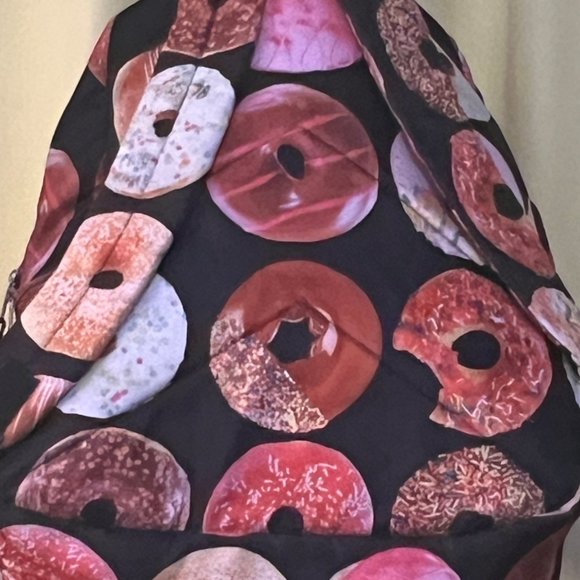 Accessory Innovations Donut Backpack - Picture 4 of 10